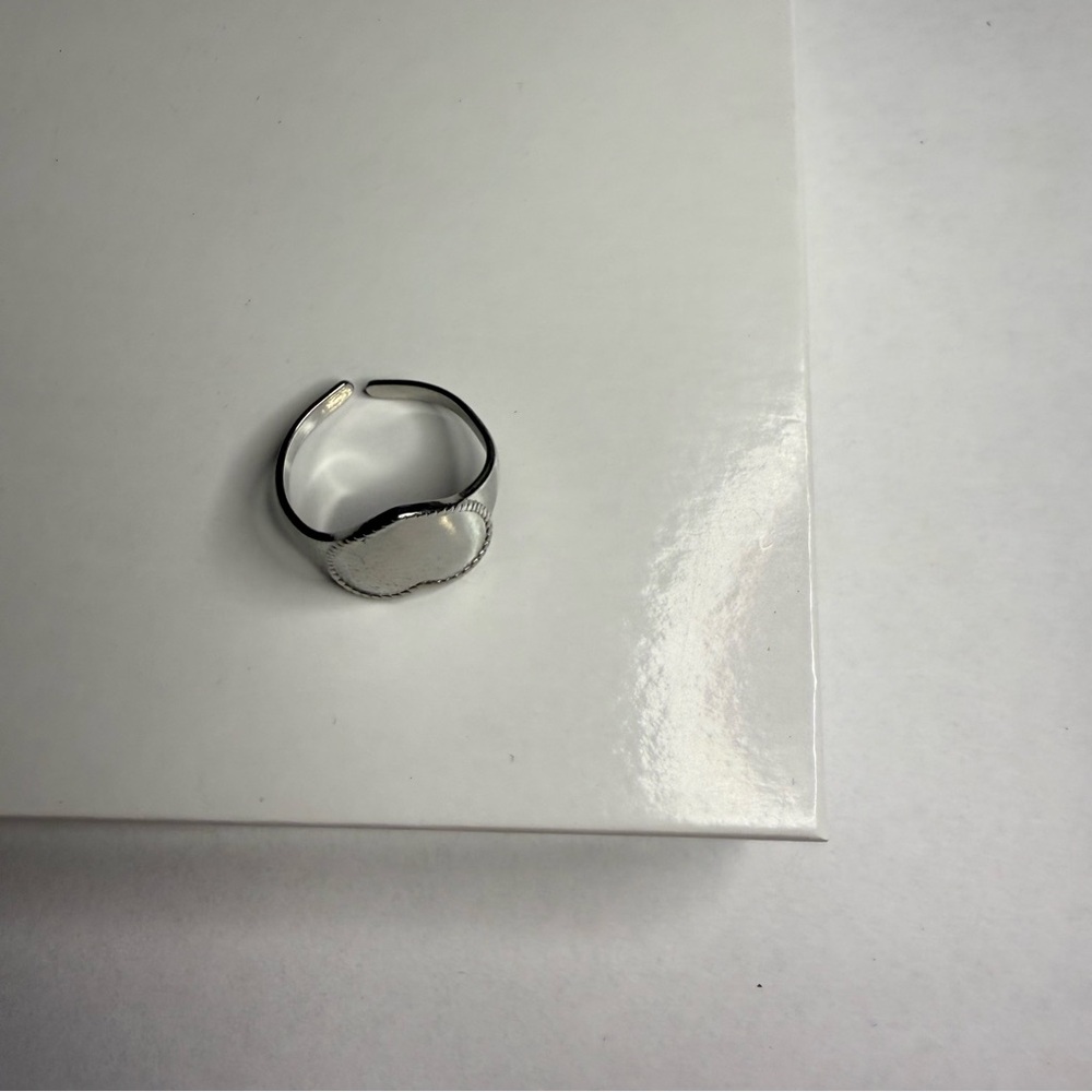 Silver Heart Ring - Picture 4 of 4